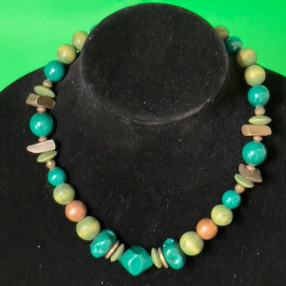 Green & Brown Beaded Necklace With Mixed Shapes & Textures - Picture 1 of 9